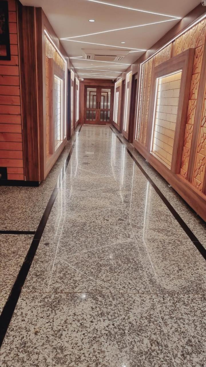 White Water Resorts Pahalgām Екстериор снимка